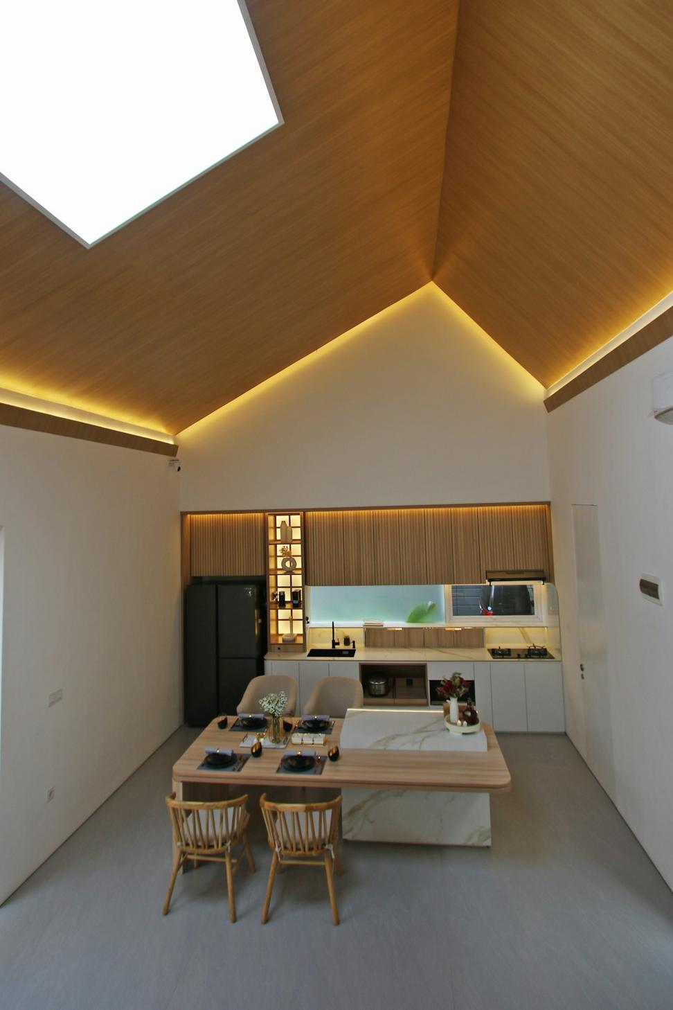 Dovercourt Home